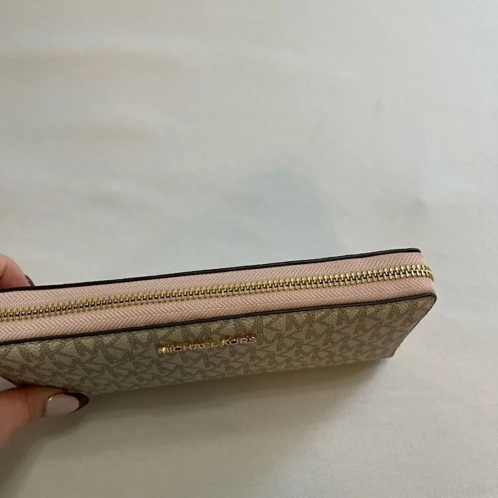 Michael Kors Jet Set Vanilla Pink Wallet